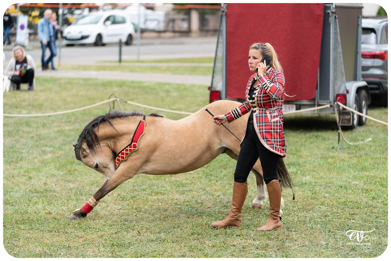 DEUX MINUTES (DELPHINE BOONKENS)